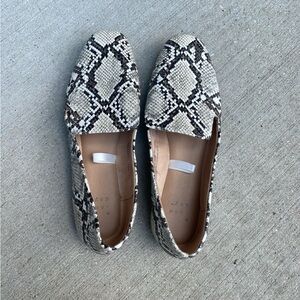 Snake skin print flats